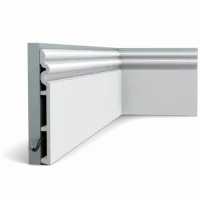 Плинтус напольный Orac Decor SX 193
