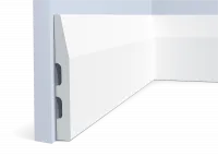 Плинтус напольный HIWOOD B120