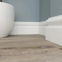 Плинтус напольный Ultrawood Base 0018